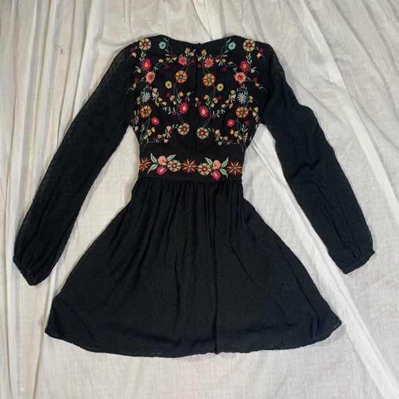 Zara Embroidered Dot Mesh Dress - Picture 5 of 6